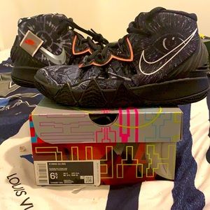 Kyrie 5 “Kybrid S2” basketball shoe Size 6.5 Y